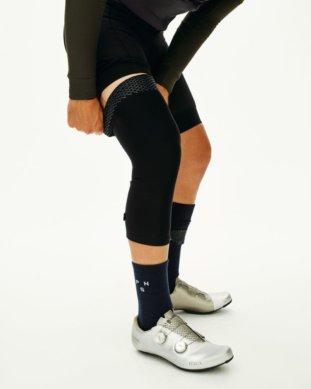 PNS Logo Leg UV Protector Black