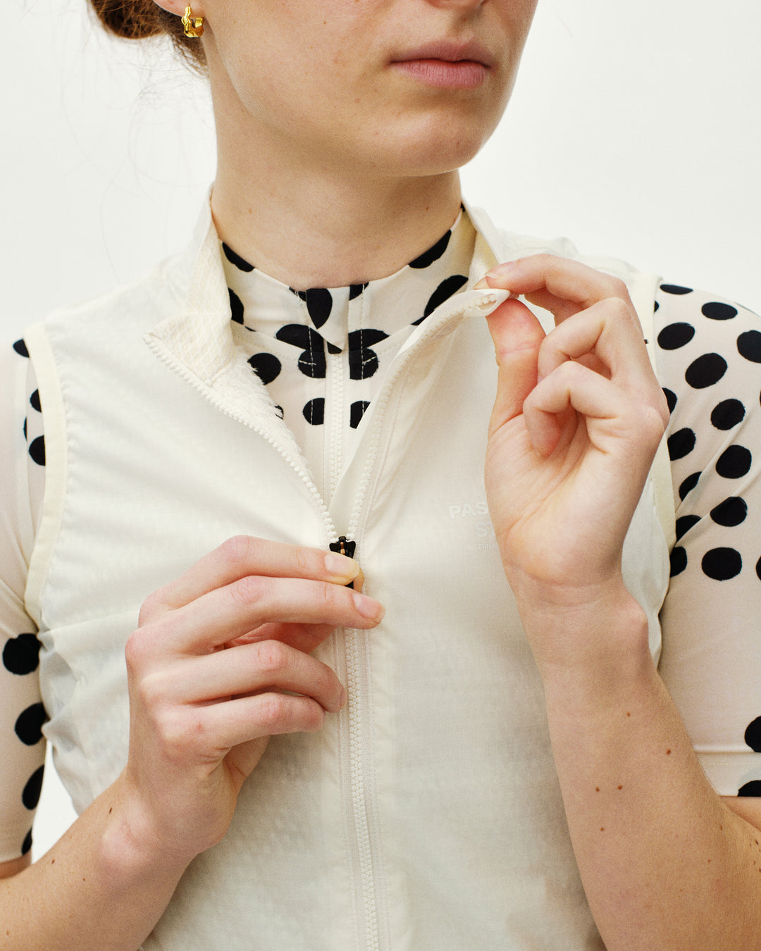 PNS Essential Women's Insulated Gilet Off White | Maats.cc – Maats.cc