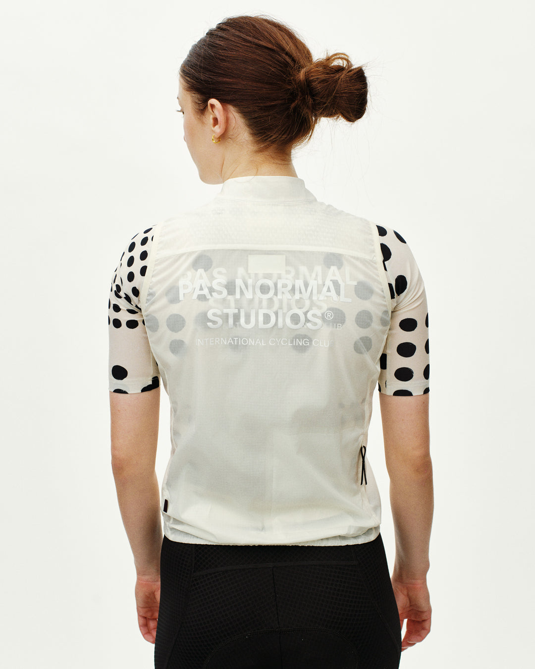 トップス hyeon basil gilet white PNS Essential Women's Insulated Gilet Off White | Maats.cc – Maats.cc