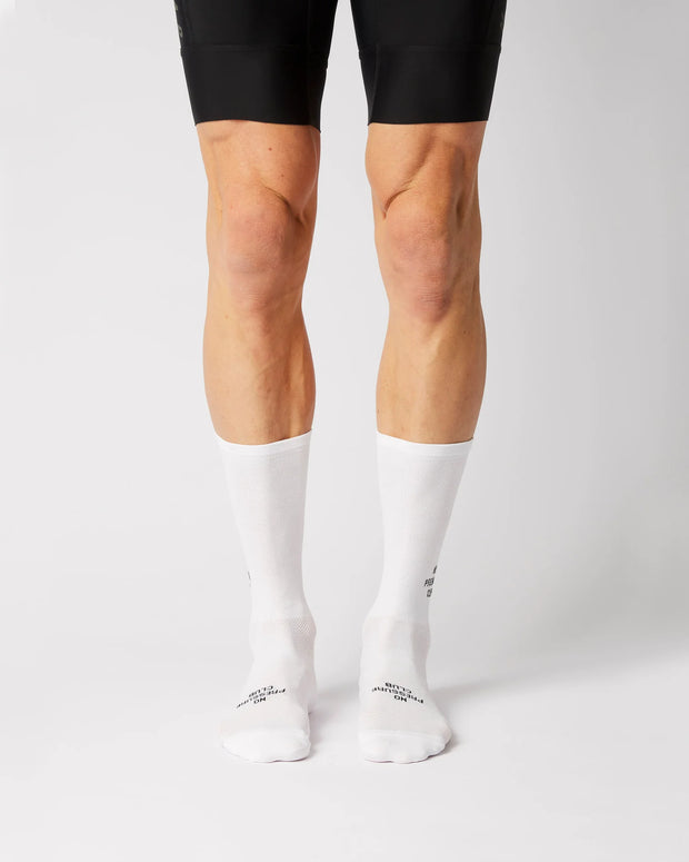 Fingerscrossed Classic Iconic No Pressure Club Socks White