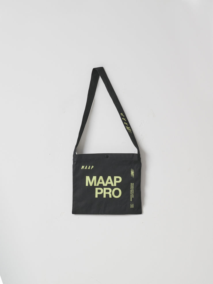 MAAP Aerate Musette Black