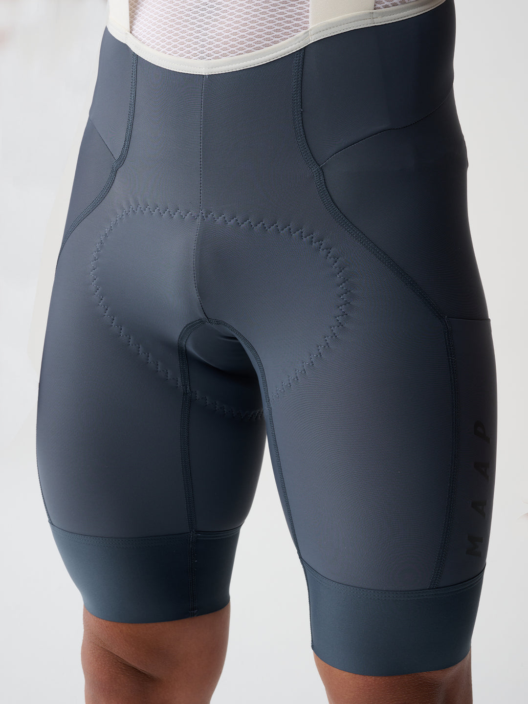 MAAP Team Evo Men's Cargo Bib Shorts Midnight | Maats.cc – Maats.cc