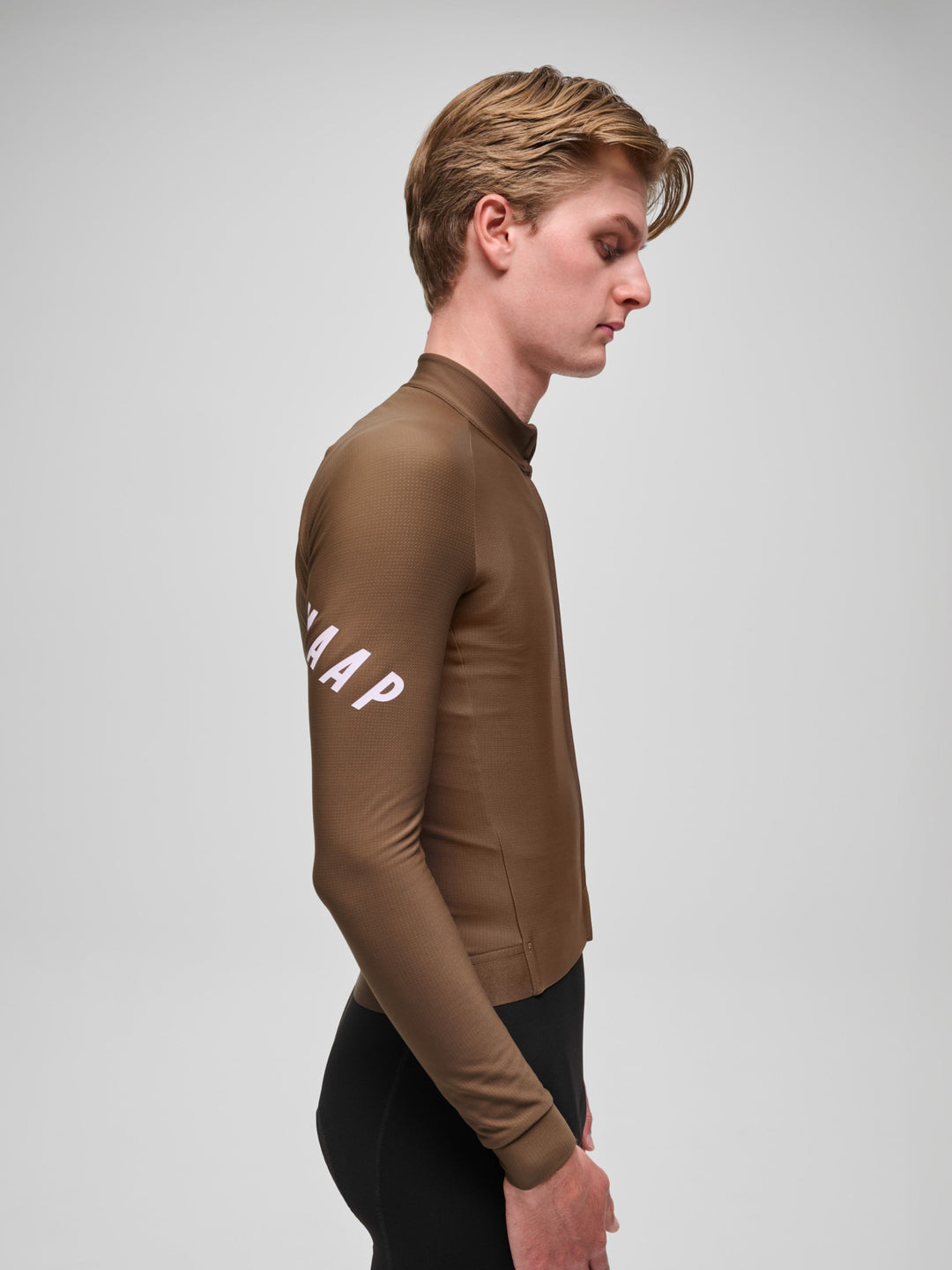  PRO FIT JERSEY M ベージュ 長袖 MAAP Men's Apex Aeon Thermal Long Sleeve Jersey Espresso | Maats