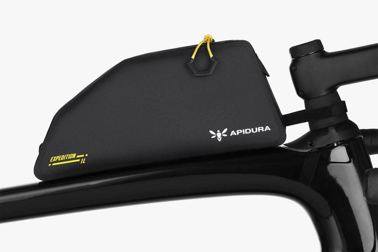 Apidura Expedition Bolt-On Top Tube Pack 1L | Maats.cc – Maats.cc