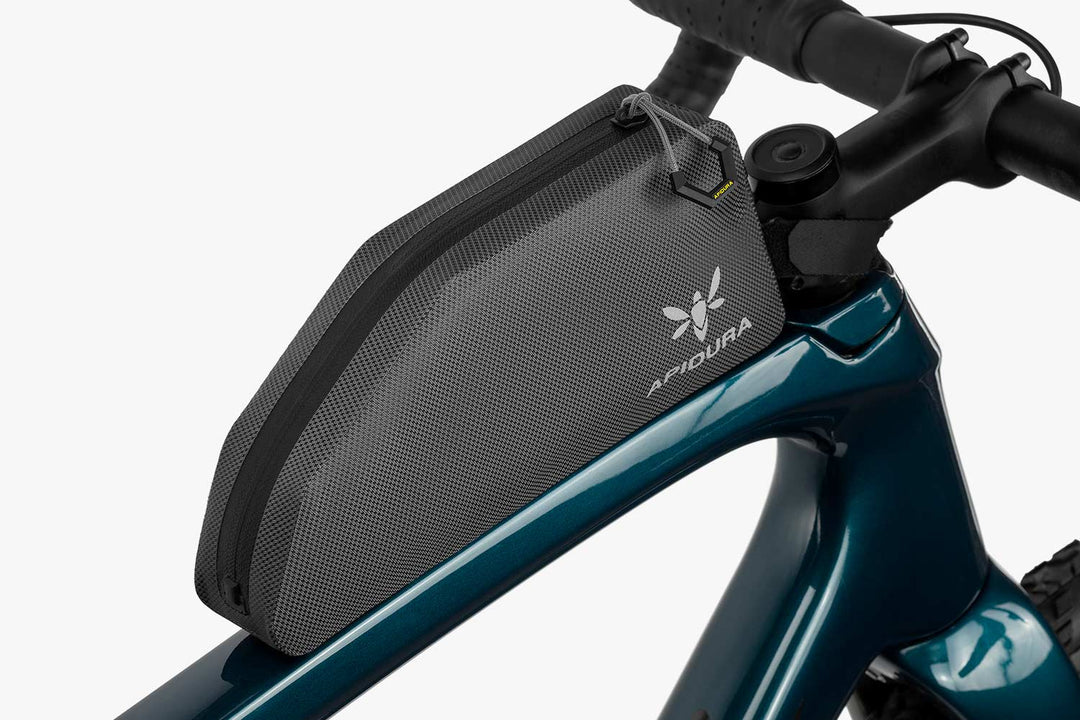 Apidura Expedition Bolt On Top Tube Pack 1L – - Main Image