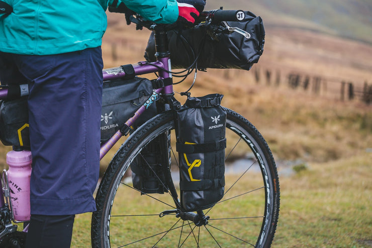 Apidura Expedition Cargo Cage Pack 3L