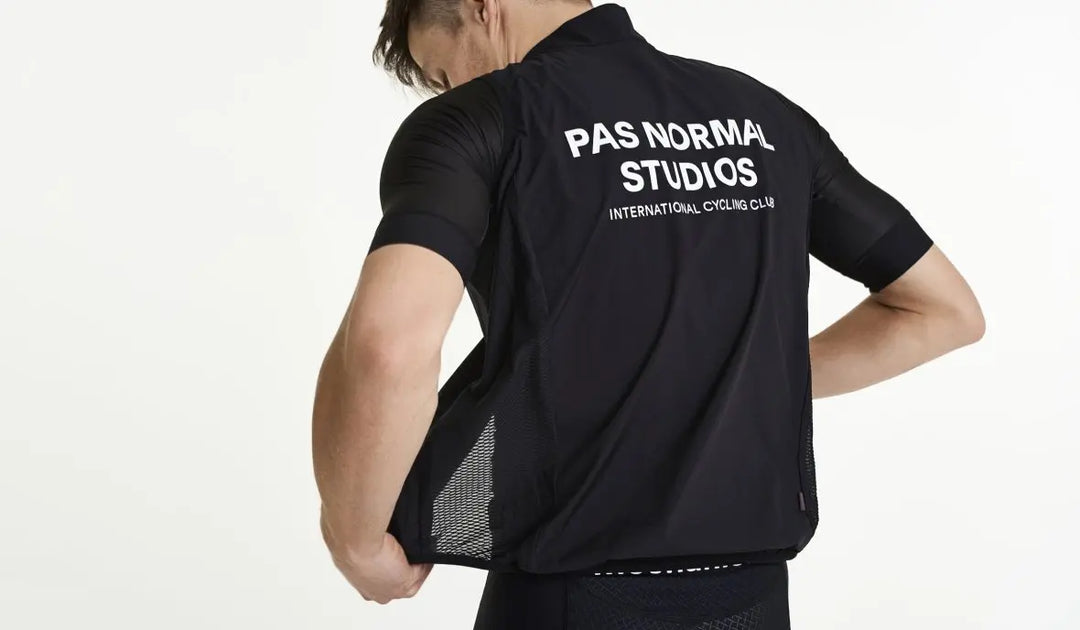 Pas Normal Studios Stow Away Gilet Black | Maats Cycling Culture